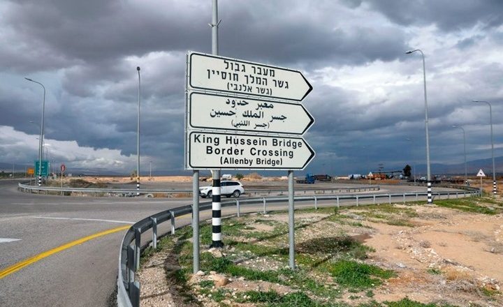 الأردن يمنع 150 إسرائيليا من دخول أراضيه