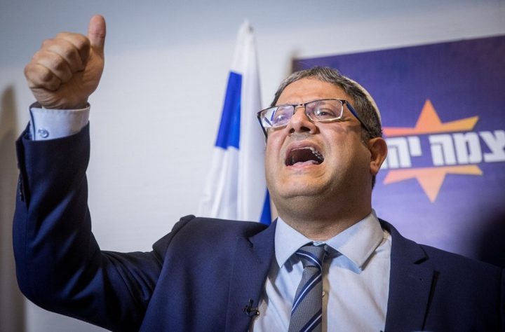 "بن غفير" يقدم طلبًا لمقابلة أسرى فلسطينيين داخل السجون