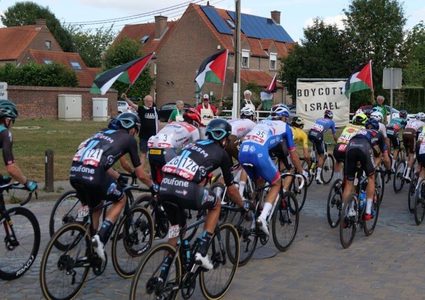 بلجيكا: وقفات احتجاجية رفضا لمشاركة فريق إسرائيلي بسباق دراجات