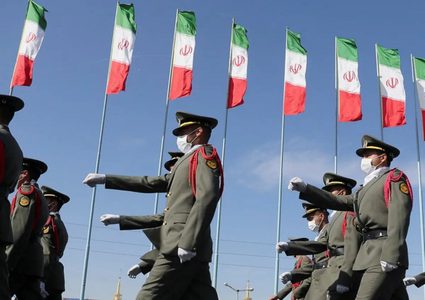 إيران: عملاء مرتبطون بإسرائيل خططوا لشن هجوم على منشأة دفاعية