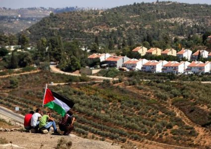 الاحتلال يستولي على أراضٍ جديدة من دير شرف والناقورة غرب نابلس