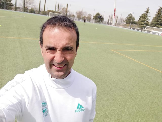 وصول المدرب بنادي ريال مدريد ديفيد هيرنانديز إلى غزة