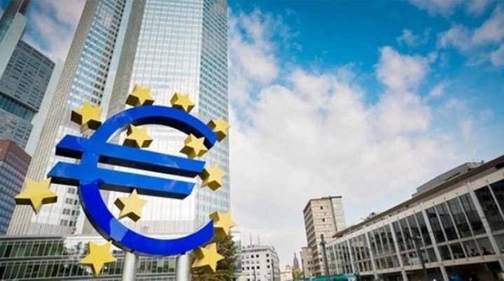 التضخم في منطقة اليورو يرتفع لمستوى قياسي جديد والنمو يتباطأ
