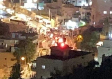 القدس: إصابة حرجة لشخص بإطلاق نار في جبل المكبر