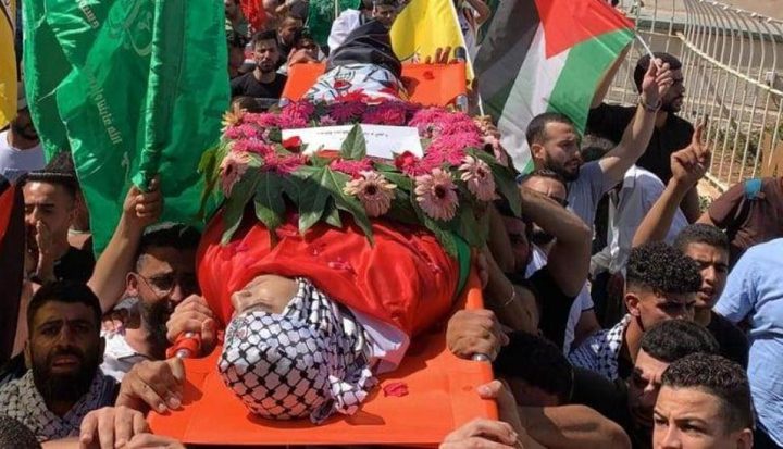 تشييع جثمان الشهيد الفتى أمجد أبو عليا في المغير