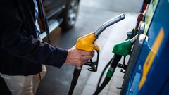 "المالية" تعلن أسعار المحروقات والغاز لشهر آب