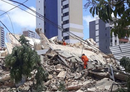 زلزال في الفلبين يخلف 10 قتلى ومئات الجرحى