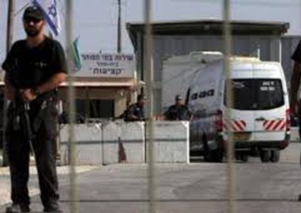 الاحتلال يفرج عن أسير من وسط قطاع غزة بعد اعتقال 21 عاما