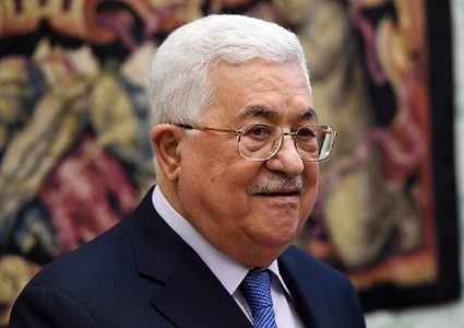 الرئيس عباس يهاتف والد الشهيد أمجد أبو عليا معزيا