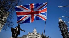 روسيا تضم 39 بريطانيا إلى قائمة عقوباتها