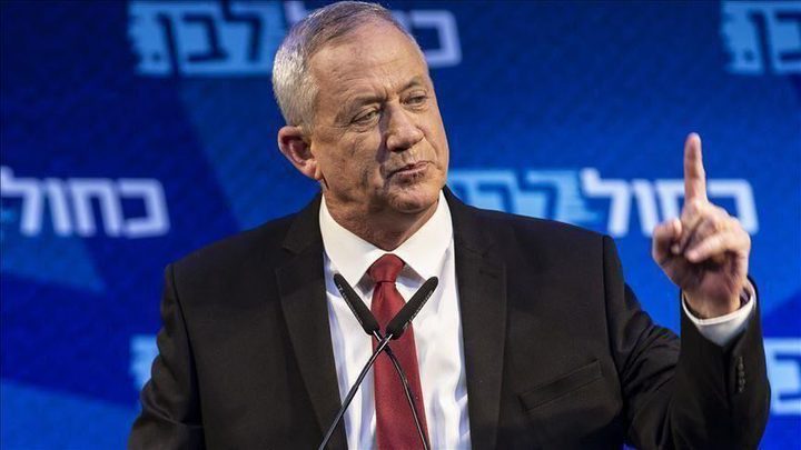 غانتس يوجه تهديدا إلى غزة إزاء الأوضاع الأمنية بالغلاف