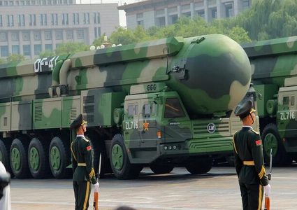 الدفاع الروسية: تدمير مستودع للأسلحة والذخيرة الأجنبية في غرب أوكرانيا