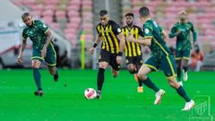 إيقاف حمدالله المغربي 4 أشهر.. وحرمان اتحاد جدة من التسجيل