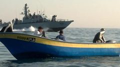 بحرية الاحتلال تستهدف الصيادين شمال قطاع غزة
