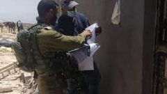 الاحتلال يخطر بوقف العمل في بركة مياه زراعية بالأغوار الشمالية