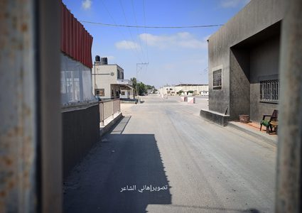 الاحتلال يواصل إغلاق معبر كرم أبو سالم التجاري الوحيد بحجة الوضع الأمني المتوتر