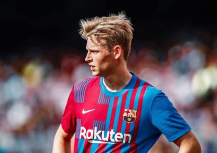 تشيلسي يغري دي يونج للرحيل عن برشلونة