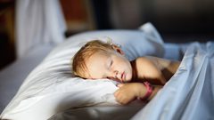 قلة ساعات نوم الأطفال تؤثر على ذكائهم