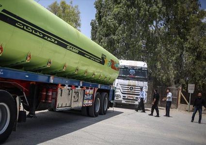 الاحتلال يسمح بدخول شاحنات الوقود لمحطة كهرباء غزة