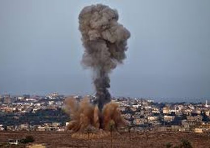 الاحتلال يقصف مواقع في خان يونس