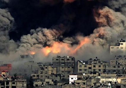 أبو الغيط يُدين العدوان على غزة ويحذر من تبعات التصعيد