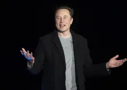 ماسك يتحدى الرئيس التنفيذي لتويتر.. ويطلب إجراء مناظرة معه