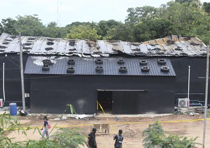 إثر حريق قتل فيه 15 شخصا.. توقيف مالك ملهى في تايلاند