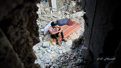 رفح: الدمار الذي خلفه القصف داخل مخيم الشعوت المكتظ بالسكان