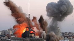 استشهاد القيادي خالد منصور .. 32 شهيدًا و 253 جريحا حصيلة العدوان على غزة