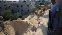 آثار الدمار في ممتلكات المواطنين شرقي مدينة رفح جراء القصف الإسرائيلي