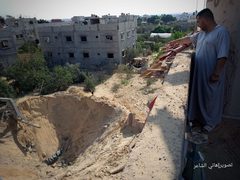 صور الدمار الكبير في ممتلكات المواطنين شرقي مدينة رفح جراء القصف الإسرائيلي
تصوير هاني الشاعر