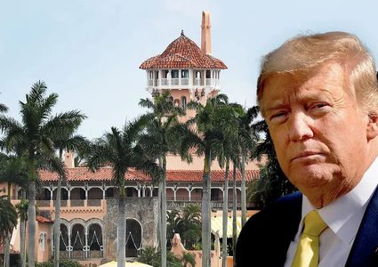 عملاء "إف.بي.آي" يداهمون منزل ترامب بحثا عن وثائق سرية