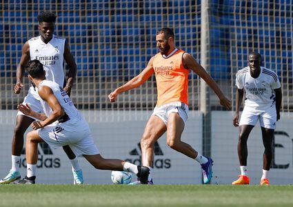 "الثنائي المنبوذ" يرافق بعثة الريال لمواجهة فرانكفورت