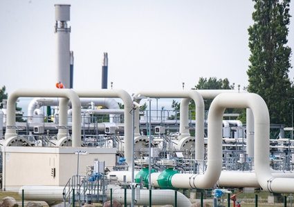 أوكرانيا توقف عبور النفط الروسي إلى المجر والتشيك وسلوفاكيا