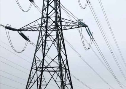 بريطانيا تخطط لقطع الكهرباء عدة أيام في الشتاء بسبب نقص الغاز