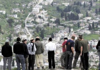 الاحتلال يرفض تحديد موعد لإخلاء البؤرة الاستيطانية "حومش"