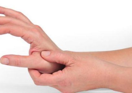 إلى ماذا يشير التنميل المفاجئ باليدين؟