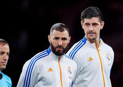 كورتوا: بنزيما لن يفوز بالكرة الذهبية في حالة واحدة!