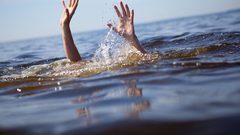 شرطة غزة تستمر بالبحث عن شاب غرق في بحر شمال القطاع