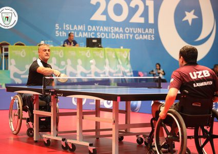 انطلاق المشاركة الفلسطينية في رياضات السباحة والسلة وتنس الطاولة