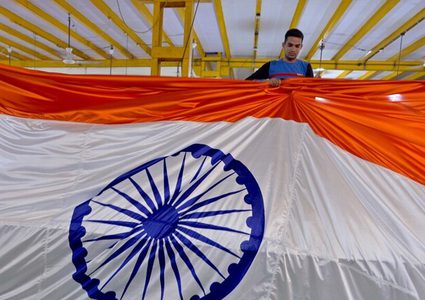 سريلانكا تتسلم من الهند أولى طائراتها للاستطلاع البحري