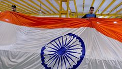 سريلانكا تتسلم من الهند أولى طائراتها للاستطلاع البحري