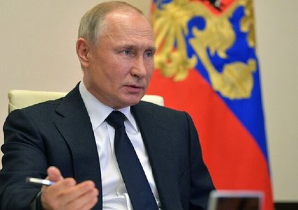 صحيفة: إنذار بوتين وتصرفات الولايات المتحدة أثرت بشدة على الدولار