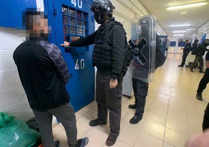 نادي الأسير: المعتقلون يستأنفون غدا خطواتهم النضالية