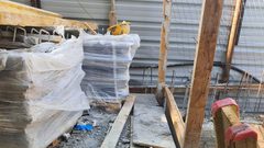 إصابة عامل من الخليل في ورشة بناء بيافا