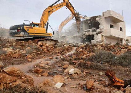 الاحتلال يهدم 8 منازل قيد الإنشاء في قرية الديوك غرب أريحا