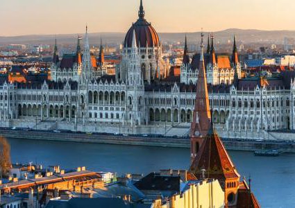 بسبب توقعات خاطئة: المجر تطرد مسؤولي خدمة الأرصاد الجوية