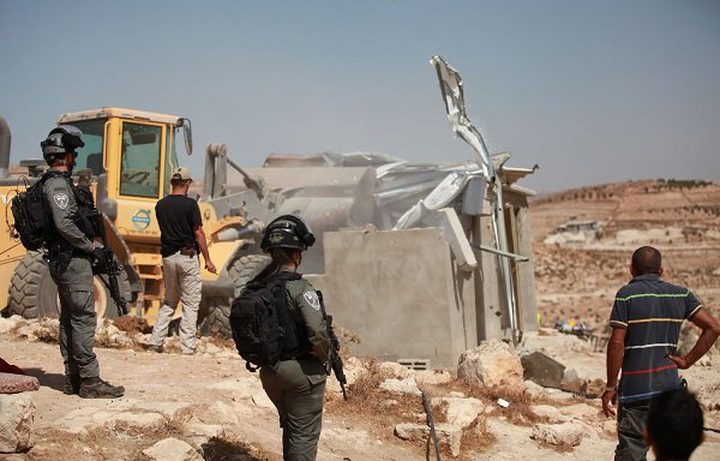 قوات الاحتلال تعزل قريتي جنبا والمركز بمسافر يطا جنوب الخليل