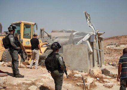 قوات الاحتلال تعزل قريتي جنبا والمركز بمسافر يطا جنوب الخليل