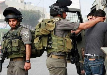 الاحتلال يعتقل مواطنين من نابلس